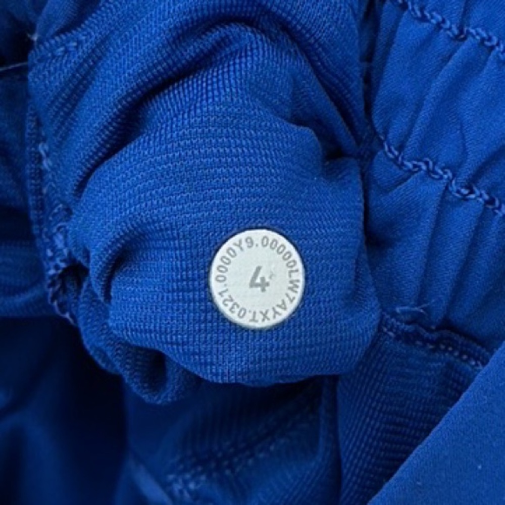 Lululemon Hotty Hot High-Rise Lined Short 4"
Blazer Blue - Picture 6 of 6